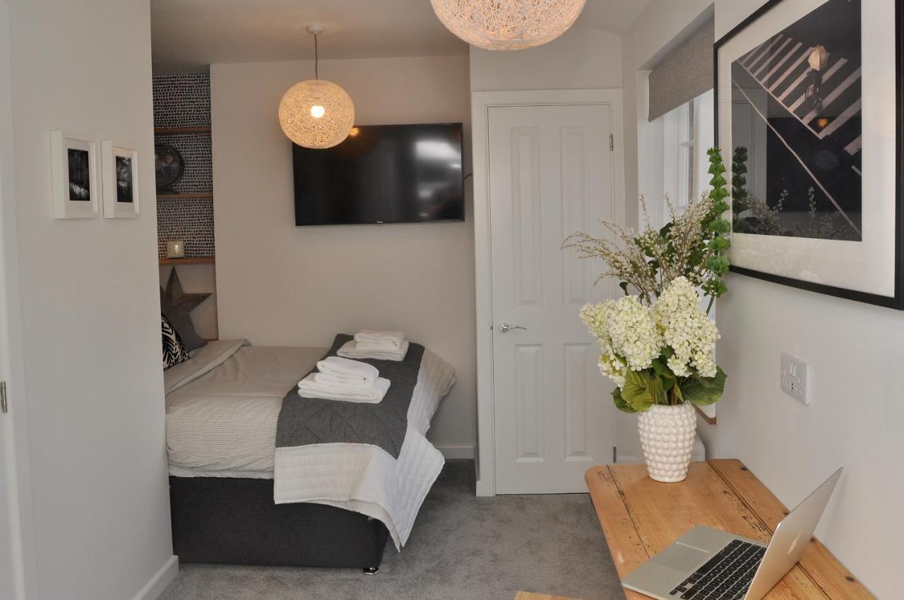 Bridge Street Apartments. Boutique Style Luxury, In The Heart Of Taunton. Zewnętrze zdjęcie