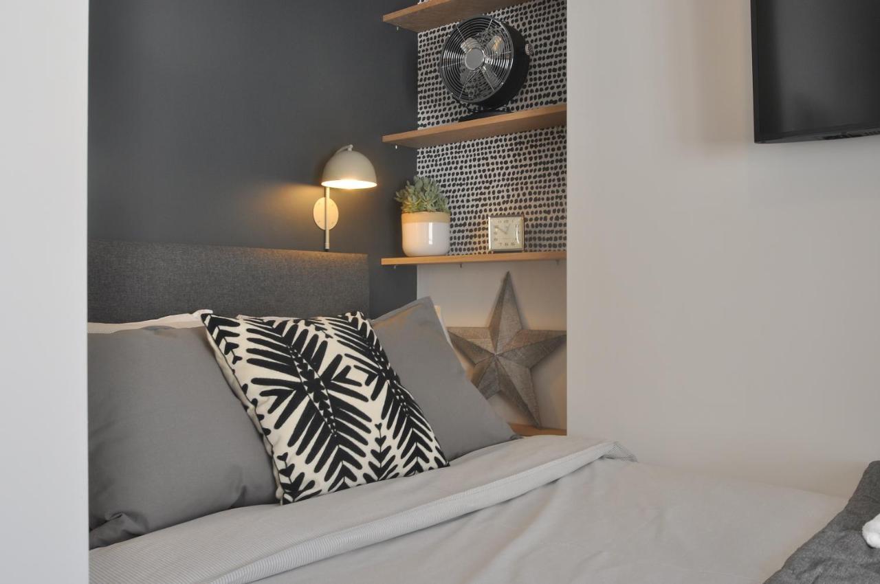 Bridge Street Apartments. Boutique Style Luxury, In The Heart Of Taunton. Zewnętrze zdjęcie